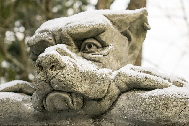 Dog sculptures abroad