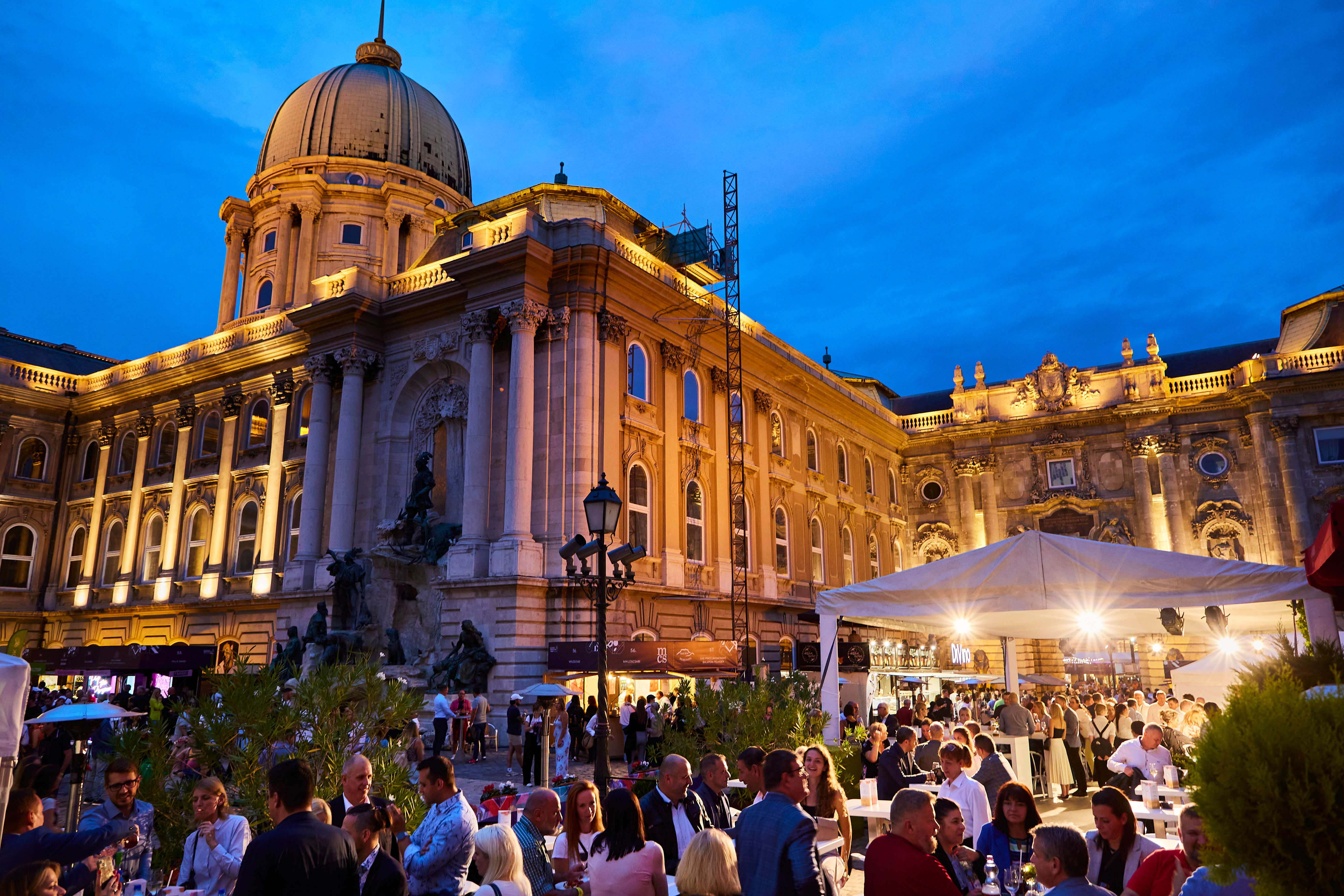 Shop at SPAR and come to the Budapest Wine Festival at half price! (x)